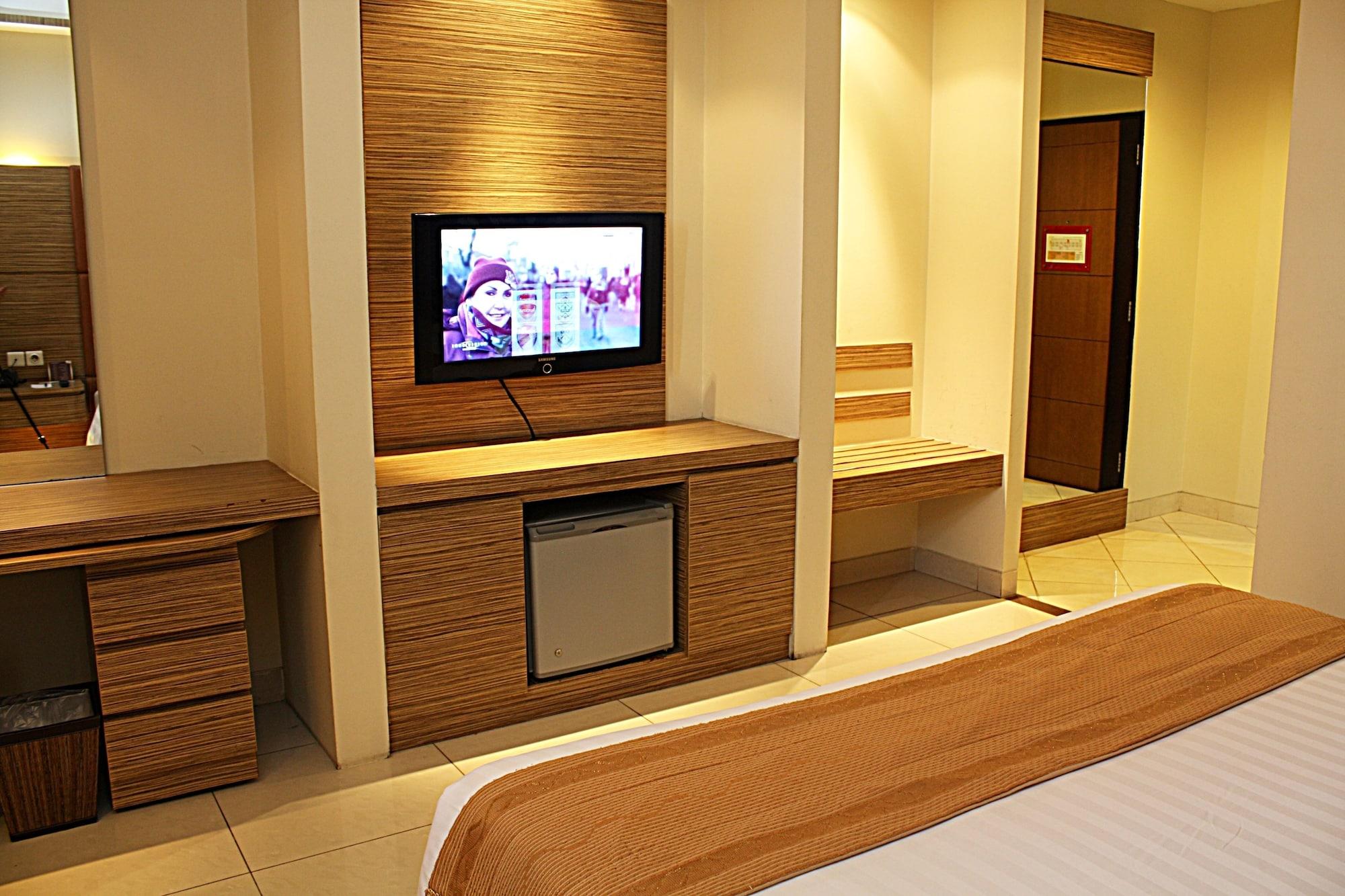 Grand Pasundan Convention Hotel Bandung Exterior foto